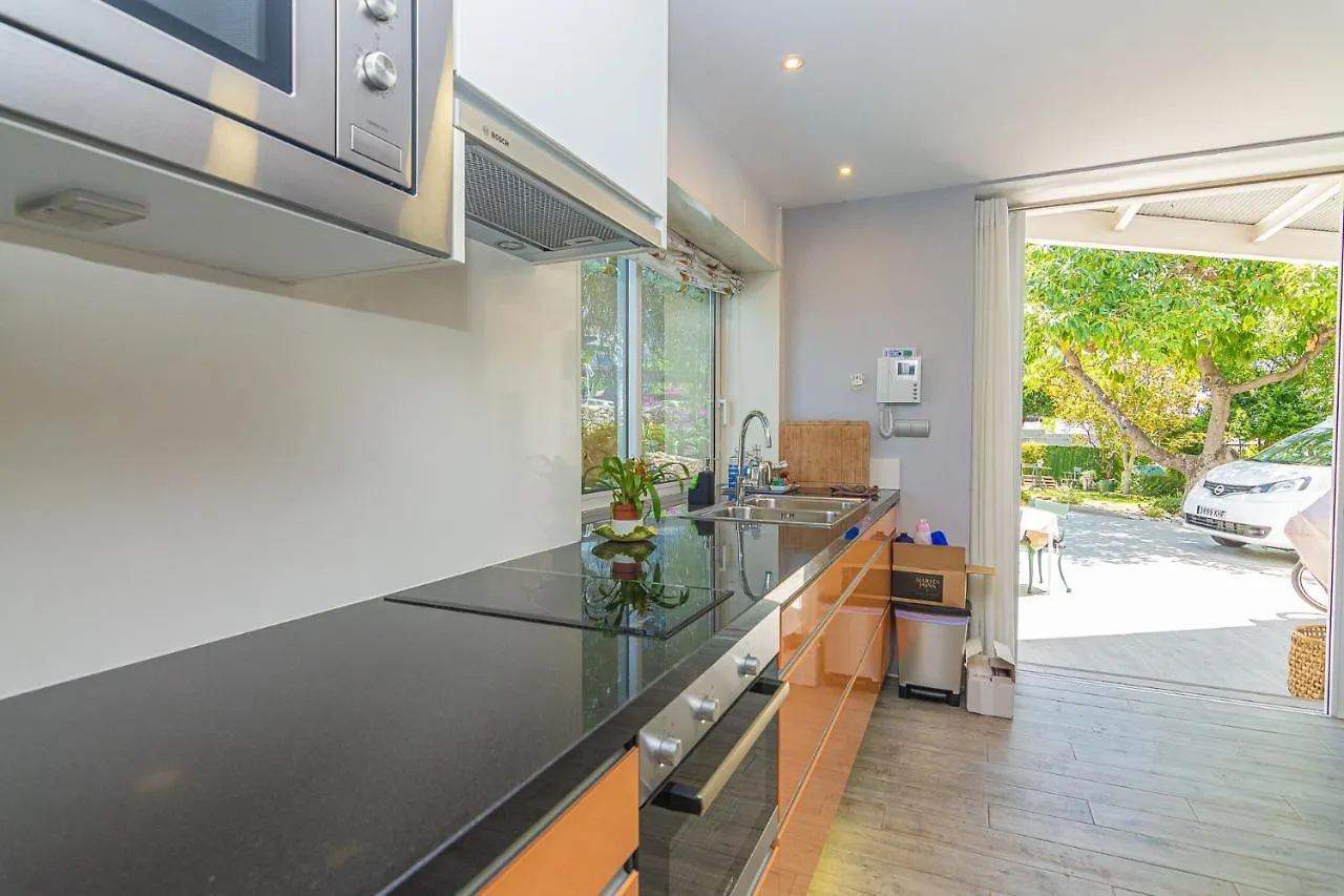 Villa Resort Con Piscina Privada En Calle Carabeo Nerja